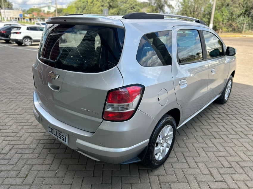 chevrolet spin 1.8 ltz 8v flex 4p automatico 20152