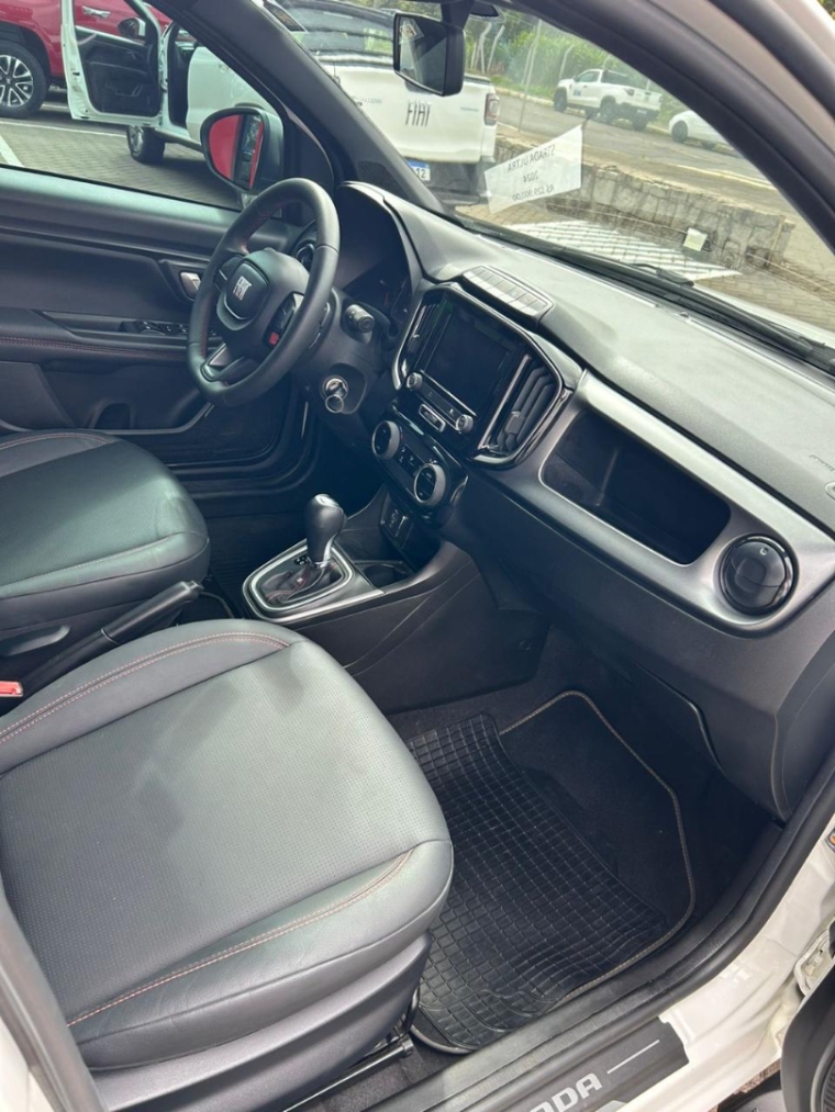 fiat strada 1.0 turbo 200 flex ultra cd cvt 4p automatico 20246