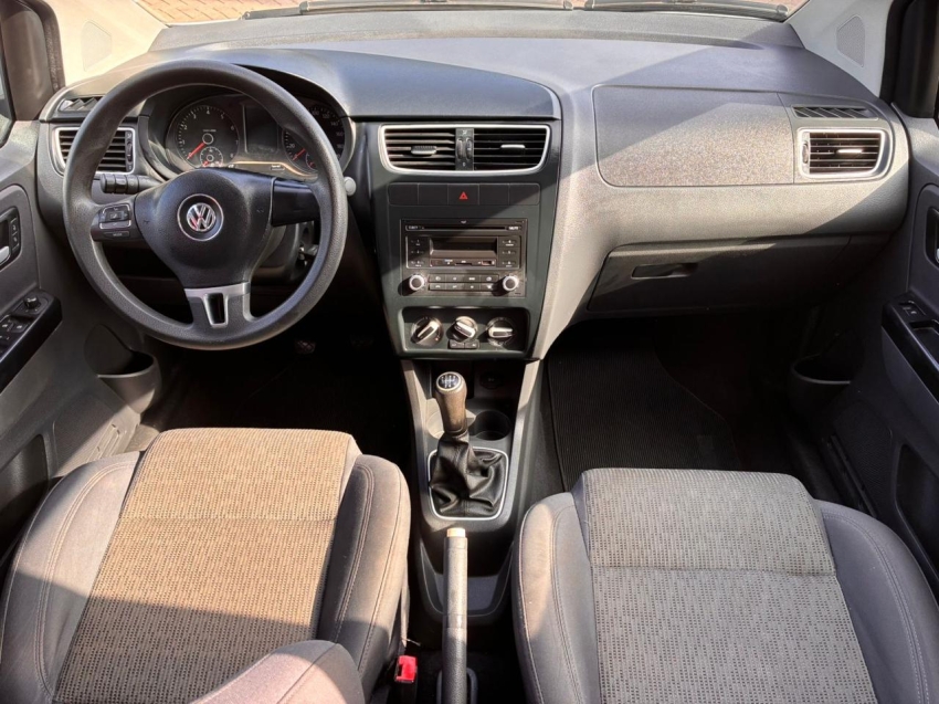 volkswagen fox 1.0 mi trend 8v flex 4p manual 20135