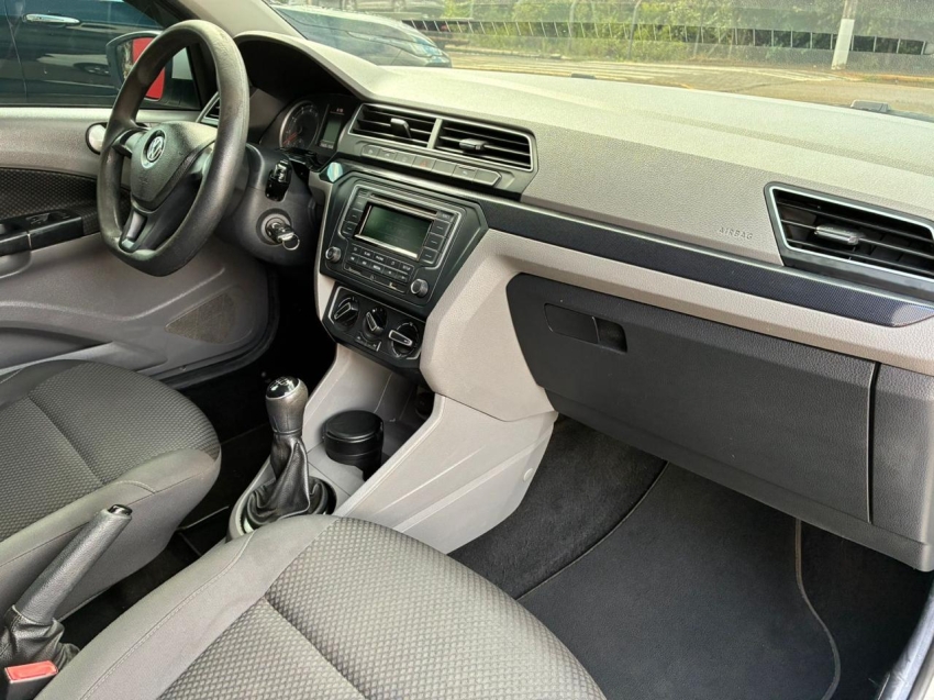 volkswagen voyage 1.0 12v mpi totalflex comfortline 4p manual flex 20175