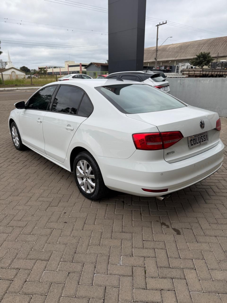 volkswagen jetta 2.0 trendline flex 4p tiptronic automatico 20152