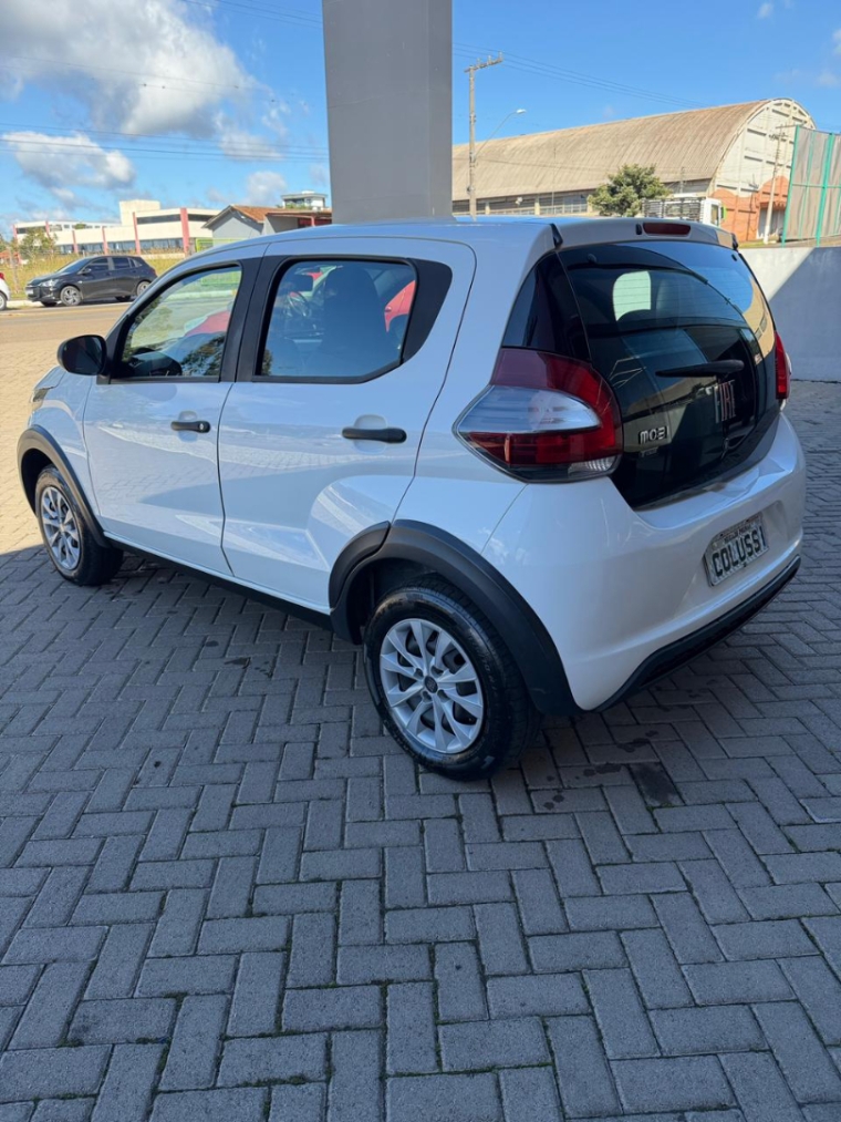 fiat mobi 1.0 evo flex like. manual 4p 20213