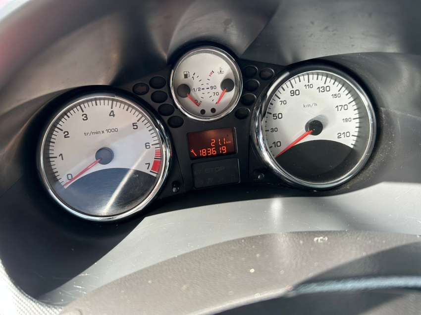 peugeot 207 1.4 xr 8v flex 4p manual 20126