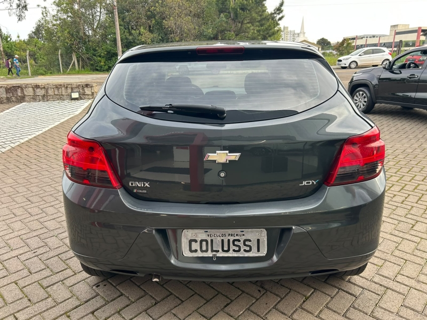 chevrolet onix 1.0 mpfi joy 8v flex 4p manual 5p 20194
