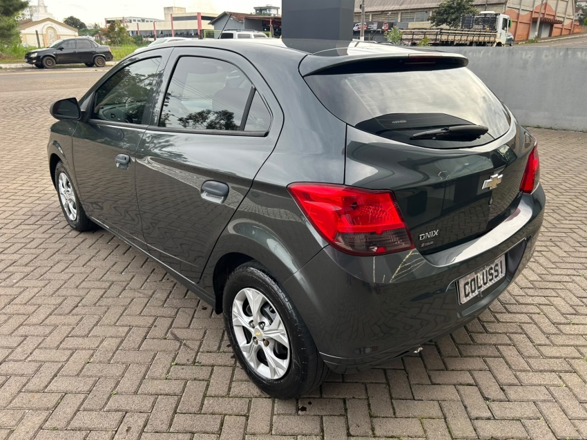 chevrolet onix 1.0 mpfi joy 8v flex 4p manual 5p 20195