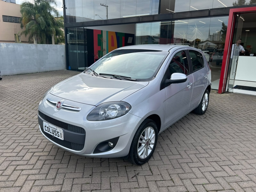 fiat palio 1.6 mpi essence 16v flex 4p manual 5p 2015