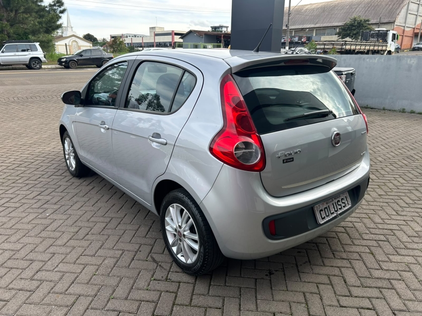 fiat palio 1.6 mpi essence 16v flex 4p manual 5p 20153