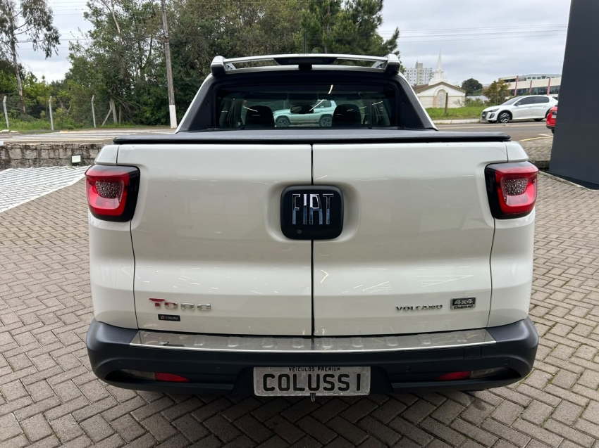 fiat toro 2.0 16v turbo diesel ultra 4wd at9 5p automatico 20223