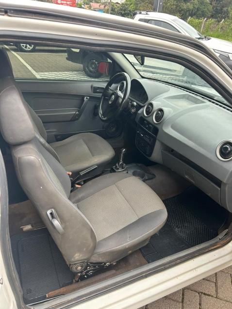 volkswagen gol 1.0 mi 8v flex 4p manual g.iv 1.8 2p 20115