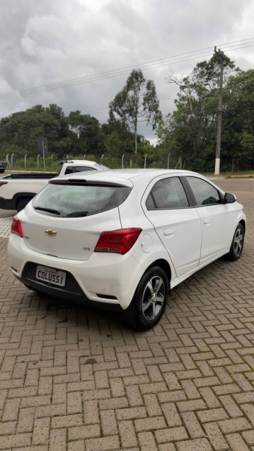 chevrolet onix 1.4 mpfi ltz 8v flex 4p automatico 5p 20183