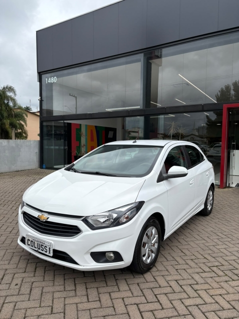 chevrolet onix 1.4 mpfi lt 8v flex 4p manual 1.0 5p 2019