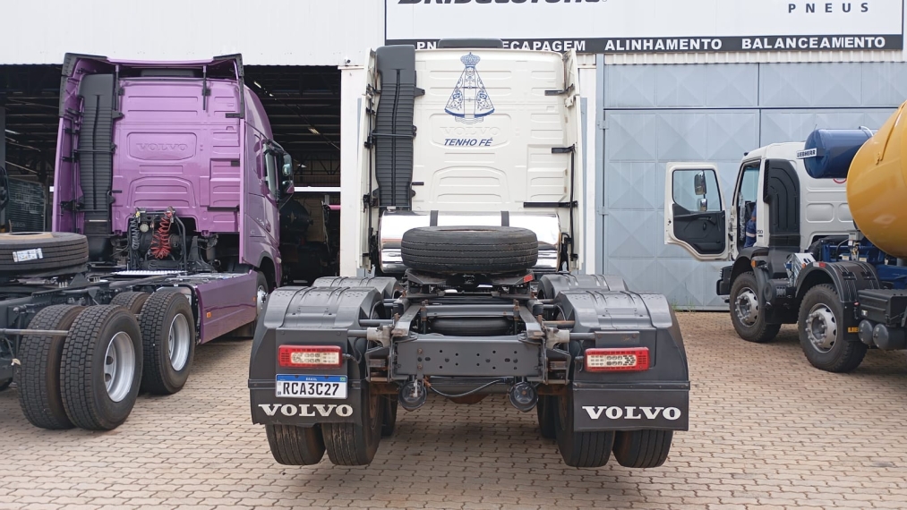 volvo fh 460 6x2 2021