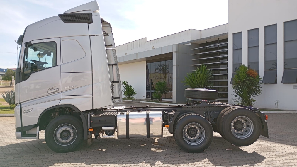 volvo fh 460 6x2 2023
