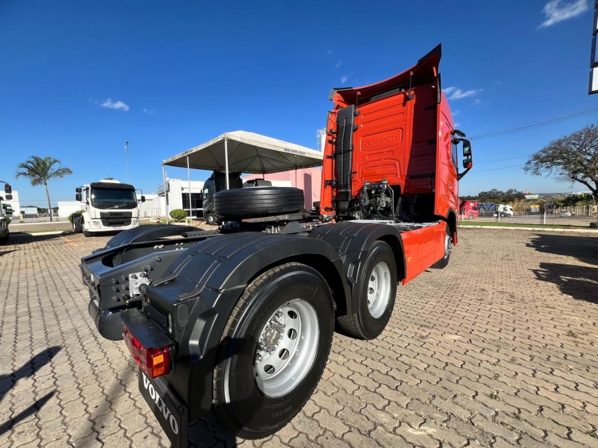 volvo fh 540 6x4 2023/2024