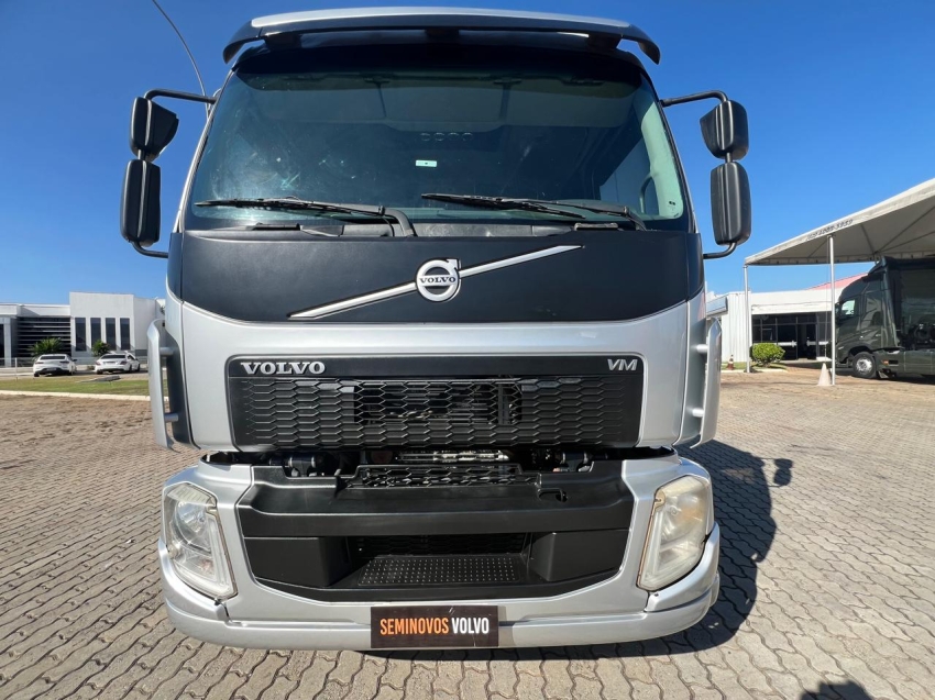 volvo vm 270 6x2 2018/2019