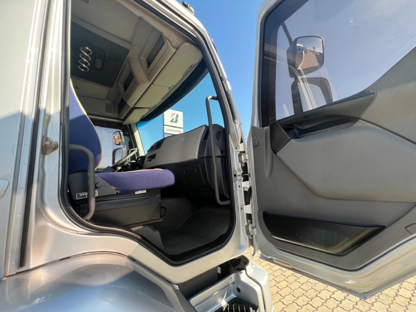 volvo vm 270 6x2 2018/2019