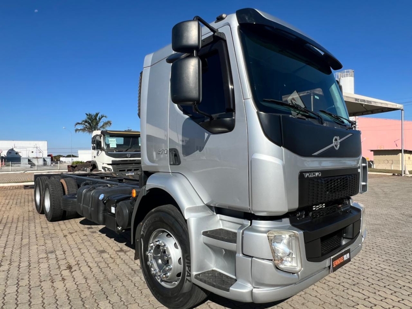 volvo vm 270 6x2 2018/2019