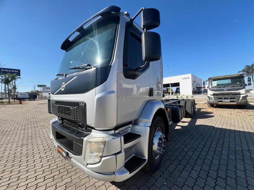 volvo vm 270 6x2 2018/2019 volvo vm 270 6x2 2018/2019