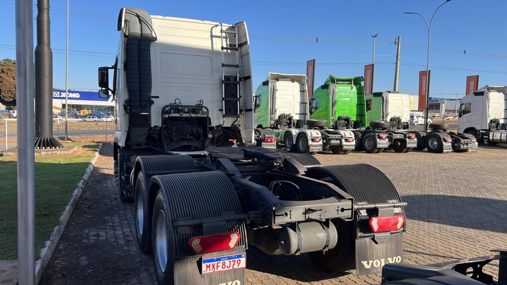 fh 440 6x4 2009/2010
