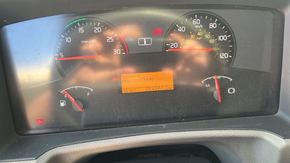 volvo vm 330 4x2 2021