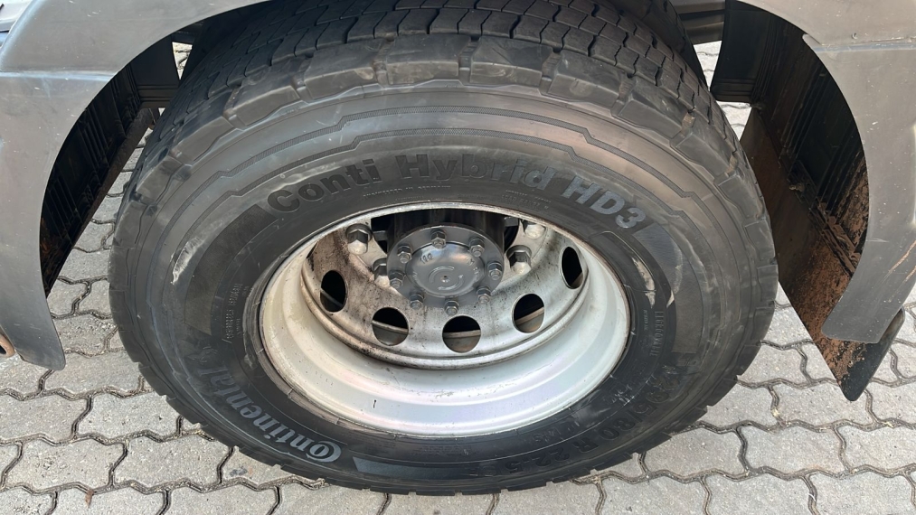 volvo vm 330 4x2 2021