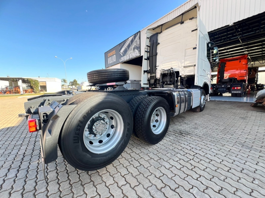 volvo fh 460 6x2 2023