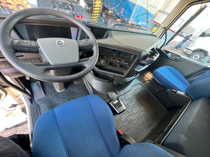 volvo fh 460 6x2 2023