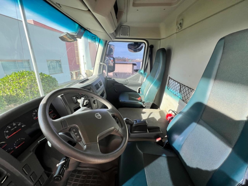 volvo vm 360 6x4 2023/2024