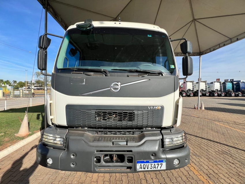volvo vm 360 6x4 2023/2024