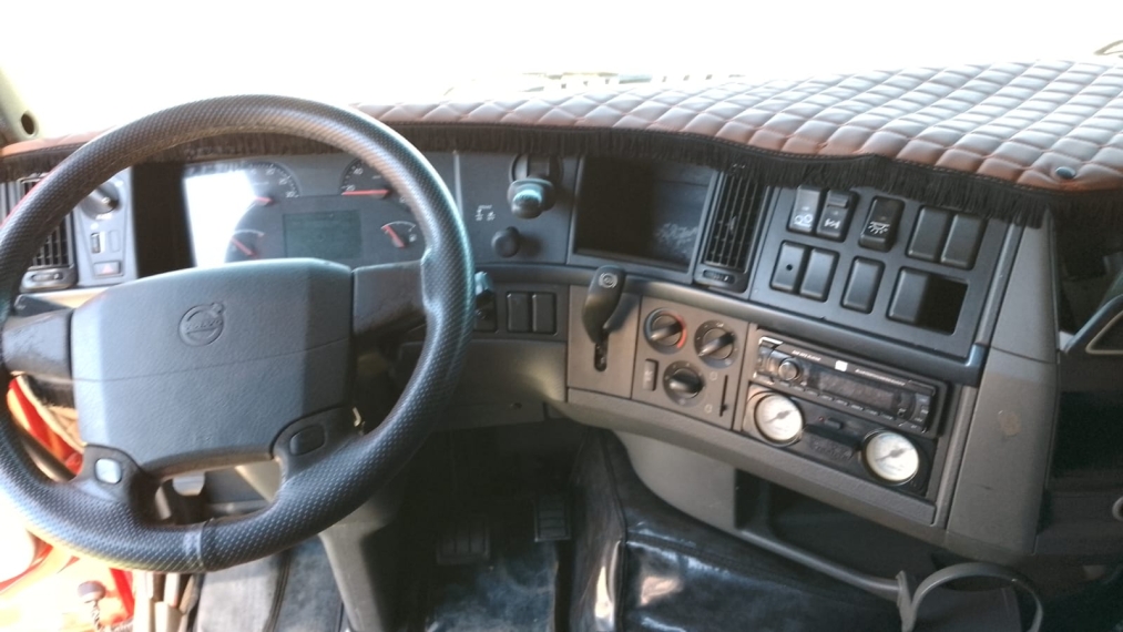 volvo fh 460 6x2 201319