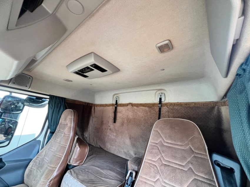 volvo vm 330 6x4 202210