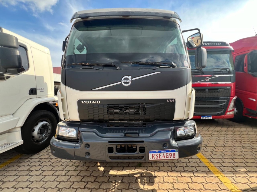 volvo vm 330 6x4 20221