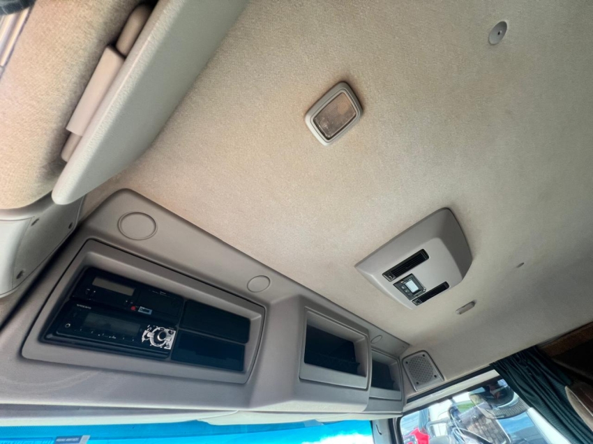 volvo vm 330 6x4 202213