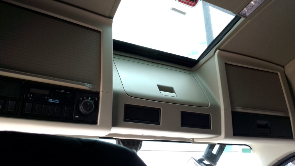 volvo fh 540 6x4 lc hslp diesel 2p automatico 202422