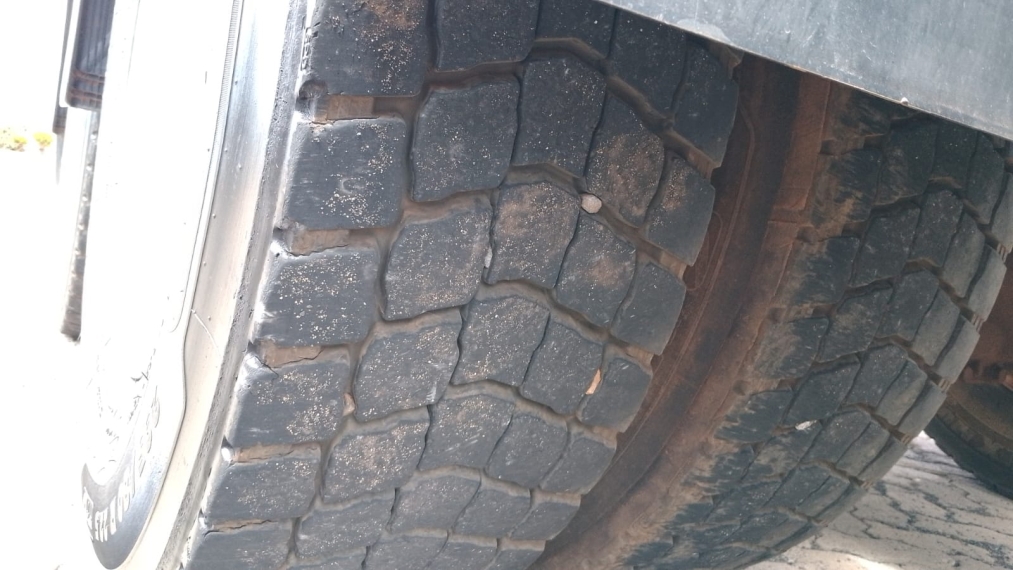 volvo fh 540 6x4 lc hslp diesel 2p automatico 202415