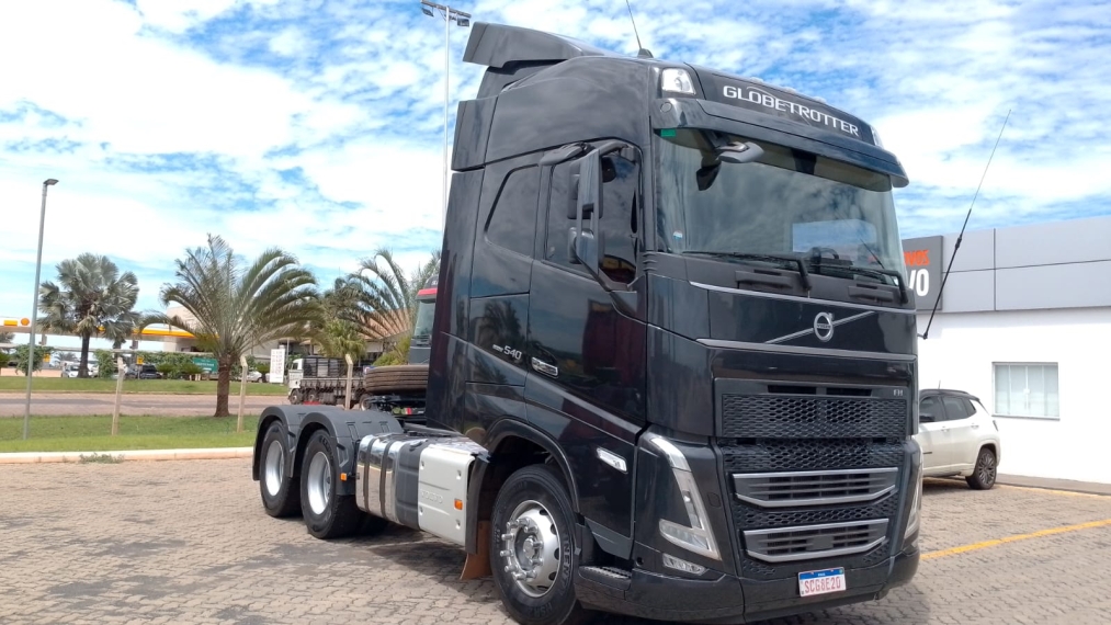 volvo fh 540 6x4 lc hslp diesel 2p automatico 20247