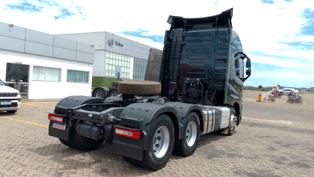 volvo fh 540 6x4 lc hslp diesel 2p automatico 20245