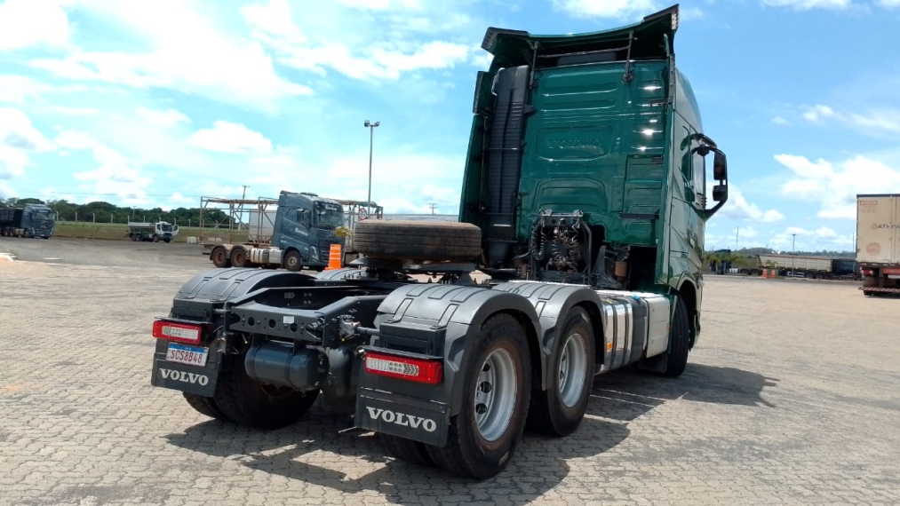 volvo fh 540 6x4 lc diesel 2p automatico 20243