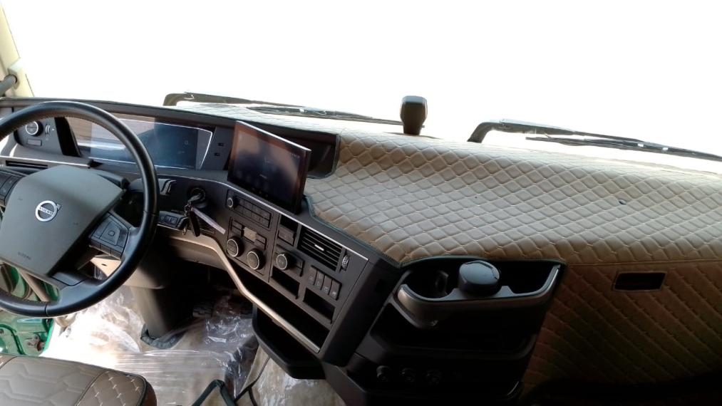 volvo fh 540 6x4 lc diesel 2p automatico 202412