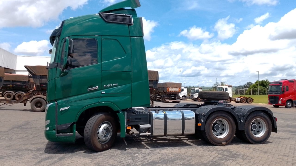 volvo fh 540 6x4 lc diesel 2p automatico 2024