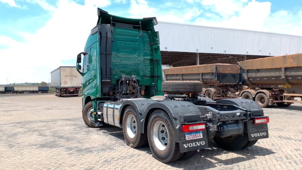 volvo fh 540 6x4 lc diesel 2p automatico 20241