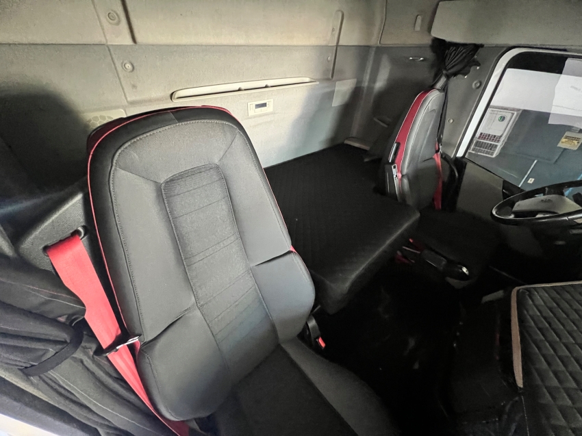 volvo fh540 lc hslp 6x4t susp ar22