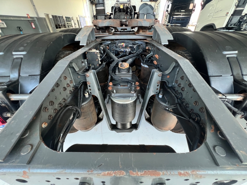 volvo fh540 lc hslp 6x4t susp ar4