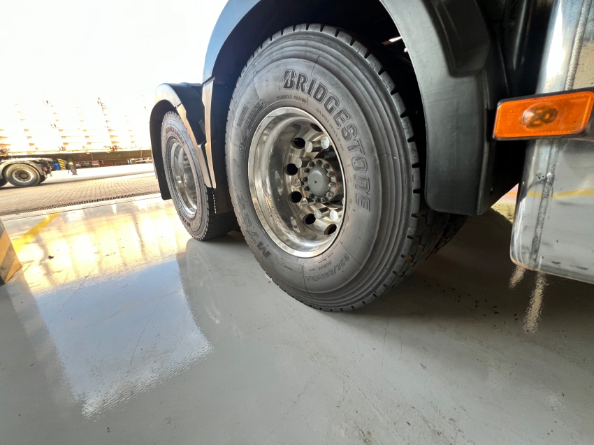 volvo fh540 lc hslp 6x4t susp ar32