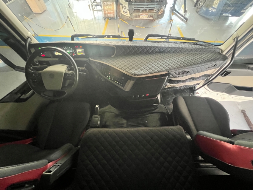 volvo fh540 lc hslp 6x4t susp ar26