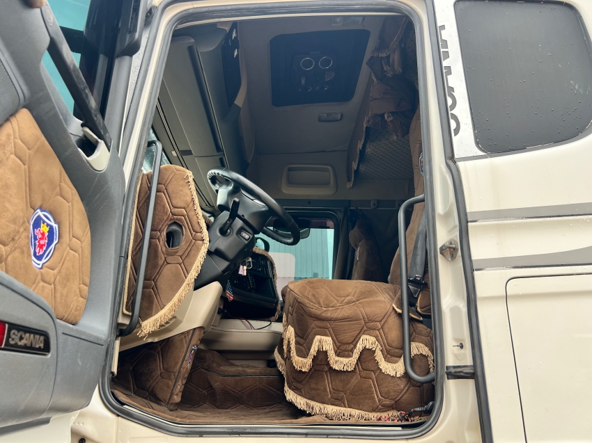 scania r440 a6x4t streamline15