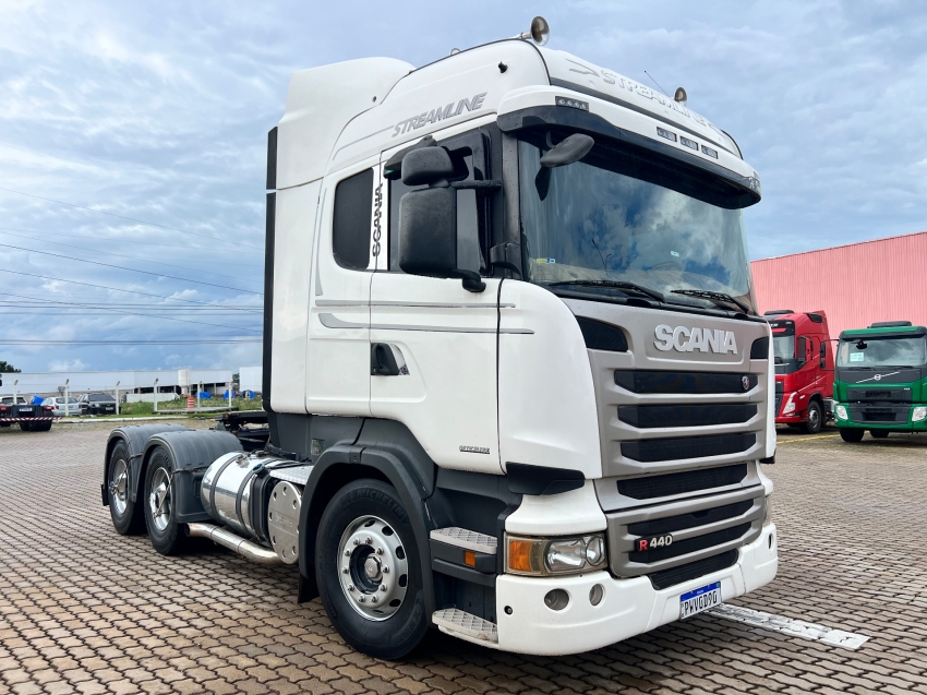 scania r440 a6x4t streamline1