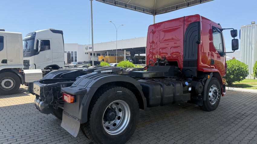 volvo vm330 lx l2h1 4x2t 2021/20215