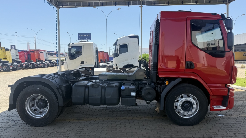 volvo vm330 lx l2h1 4x2t 2021/20214