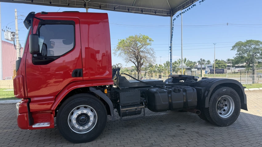 volvo vm330 lx l2h1 4x2t 2021/20213